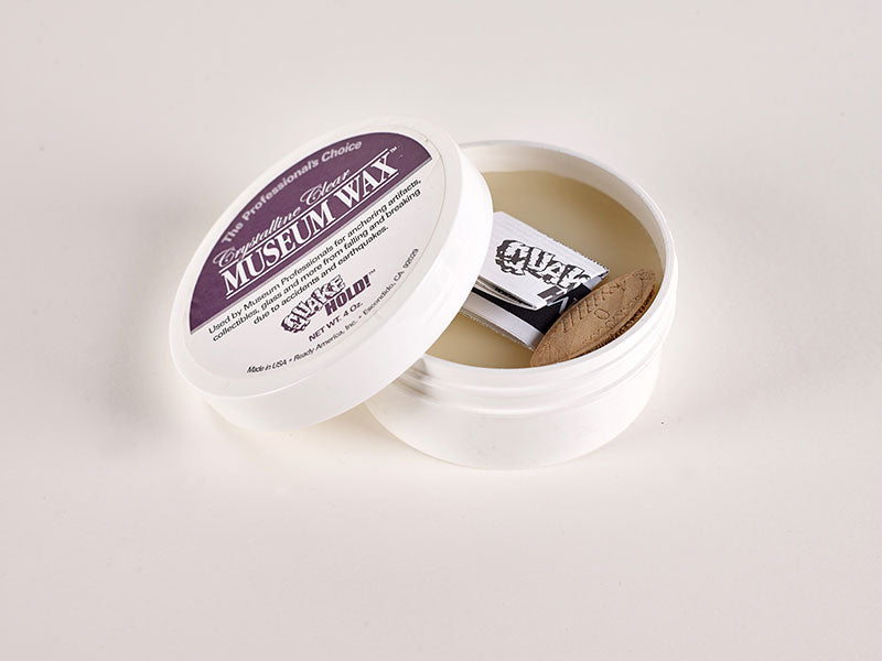The Museum Putty - QuakeHold – Conservation Supplies